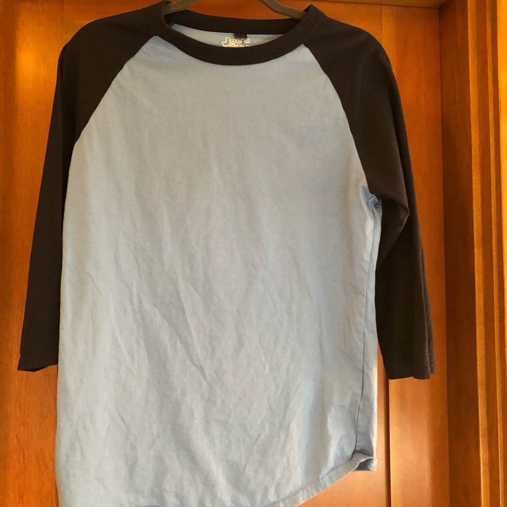 Light blue and navy raglan tee